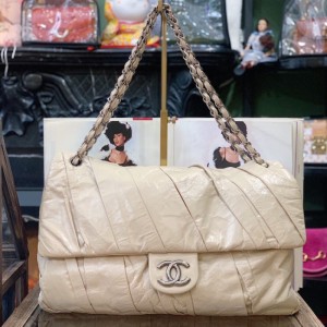 Bolso de hombro de la Sra. Chanel Chanel crema, piel de cera de aceite blanco, bolso del aeropuerto XXL