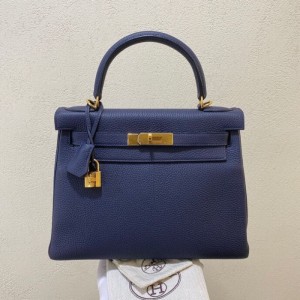 エルメスレディースショルダーバッグhermes kelly 28真夜中ブルーゴールドボタンa