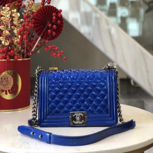 Sra. Chanel bolso de hombro Chanel Electric Blue Silver Button leboy Chain Pack