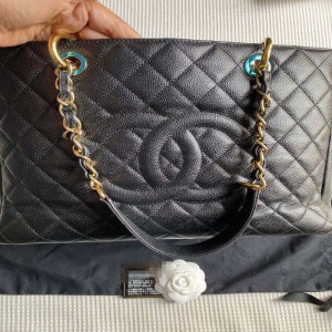 Sra. chanel, bolso de hombro, piel de vaca de litchi de oro negro