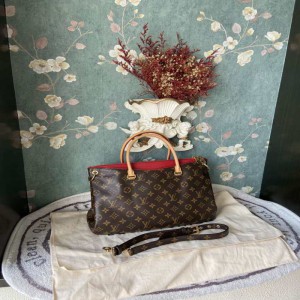 Bolsos de hombro de la Sra. Louis Vuitton bolsos rojos de flores viejas