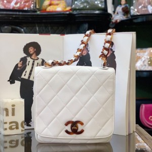 Bolso de hombro de la Sra. Chanel Chanel Carey bolso de hombro blanco lechoso