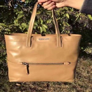 Bolso de la Sra. Miao Miao bolso de la Sra. miumiu bolso de compras beige bolso de correas