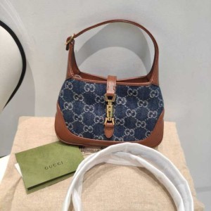 Sra. Gucci bolso Gucci Jackie 1961 mini hebilla de oro retro marrón