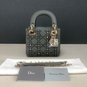 Bolso de Lady Dior con tres Casillas