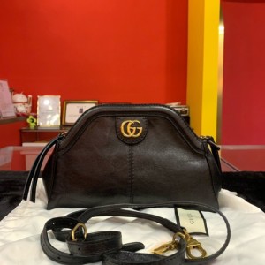 Bolso de hombro de la Sra. Gucci Gucci bolso de Concha negro de la serie Gucci rebelle