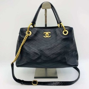 Sra. Chanel bolso de hombro con piel de vaca en V