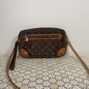 Bolso de Louis Vuitton  bolso de oro marrón