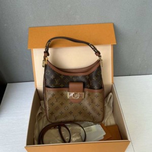 Bolso de hombro de la Sra. Louis Vuitton LV Louis Vuitton Daphne Hobo bolso de mujer m45194