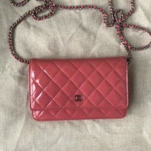 Chanel bolso de hombro Chanel laca rosa WoC bolso rico