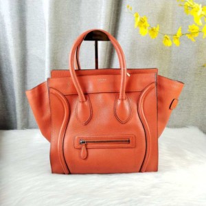 Bolso de la Sra. Celine