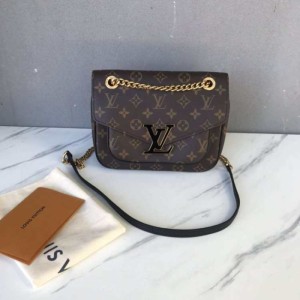 Sra. Louis Vuitton bolso de hombro LV Louis Vuitton Old Flower Passy paquete de cartero m45592