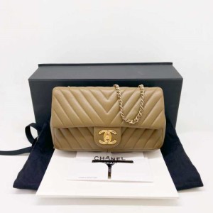 Sra. chanel, bolso de hombro, hebilla de oro, estampado en V