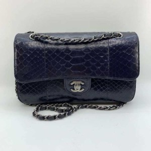 Sra. chanel, bolsa de hombro, piel de serpiente mediana