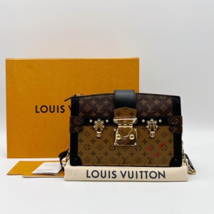 Sra. Louis Vuitton bolso de hombro con flores antiguas trunk clutch Caja blanda