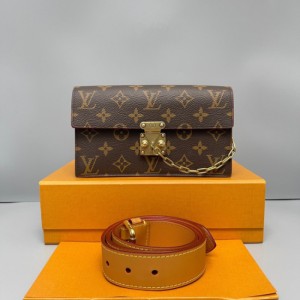 Bolso de cintura de Louis Vuitton  bolso de pecho s lock Presbicia bolso de pecho