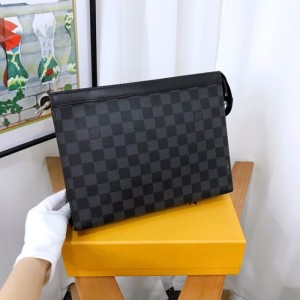 Bolso de Louis Vuitton  bolso de mano LV