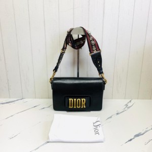  Dior iPad set  mobile set