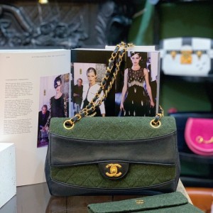 Bolso de hombro de la Sra. Chanel Chanel fieltro verde y Bolsa de cadena CF