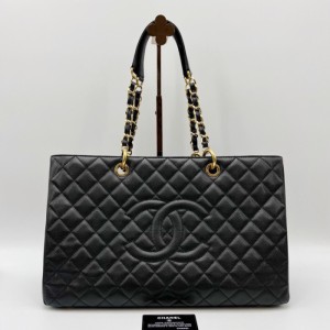 Bolso de hombro de la Sra. chanel, bolso de cadena GST grande con estampado de litchi de piel de vaca de oro negro