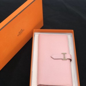 Billetera  paquete de tarjetas  paquete de llaves de la Sra. Hermes Hermes Cherry Blossom Long 50% Fold Wallet