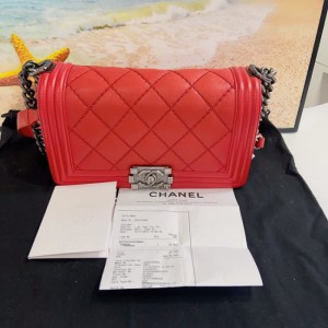 Bolso de hombro de la Sra. Chanel  bolso de cadena lingge mediano de la serie Chanel leboy bolso de plata roja