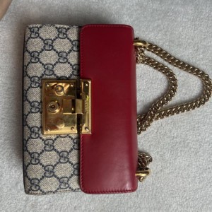 Bolso de hombro de la Sra. Gucci guccipadlock Caja peque?a con color clásico