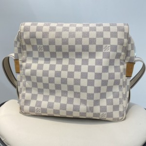 Louis Vuitton hombre bolso de hombro LV juego de ajedrez blanco reportero bolso de tofu