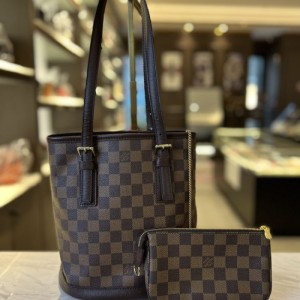 Bolso de la Sra. Louis Vuitton bolsa madre de bollos al vapor LV cafe