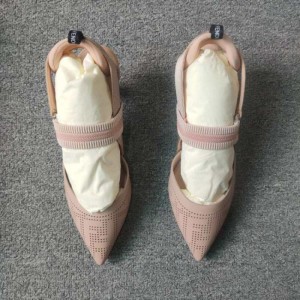 Zapatos de tacón bajo  medio para mujeres Fendi