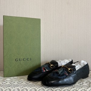 Zapatos de cuero para hombres Gucci