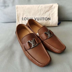 Zapatos de cuero para hombres Louis Vuitton