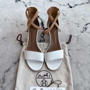 Zapatos de tacón bajo  medio para mujeres Hermes