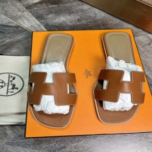 Sandalias  zapatillas para mujeres Hermes