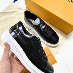 Zapatos casuales para hombres Louis Vuitton