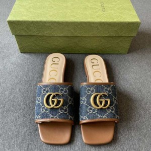 Sandalias  zapatillas para mujeres Gucci