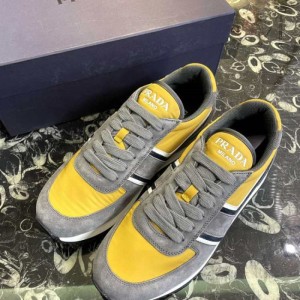 Zapatillas deportivas para hombres Prada zapatillas para hombres