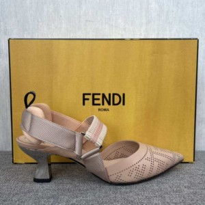 Zapatos de tacón bajo  medio para mujeres Fendi