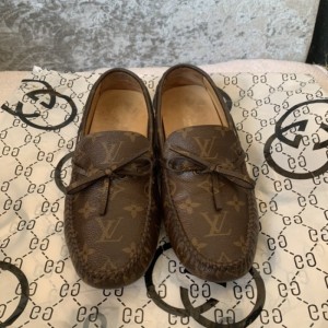 Zapatos casuales para hombres Louis Vuitton