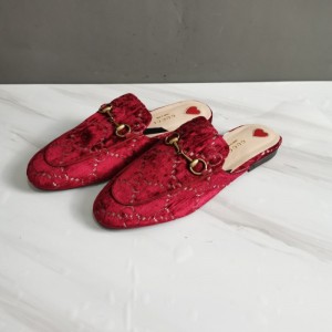 Sandalias  zapatillas Gucci zapatillas Mueller abrochadas