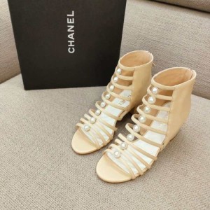 Sandalias  zapatillas para mujeres Chanel