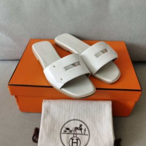 Sandalias  zapatillas de la Sra. Hermes