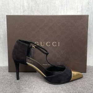 Zapatos de tacón alto de la Sra. Gucci