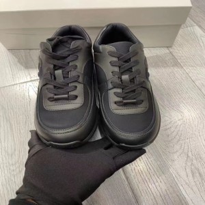 Zapatillas para hombres Chanel