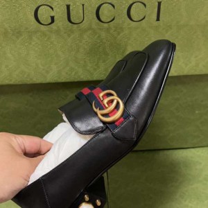 Zapatos de cuero de mujer Gucci