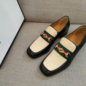 Zapatos de cuero para hombres Gucci