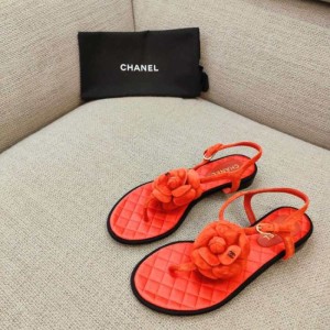 Sandalias  zapatillas para mujeres Chanel