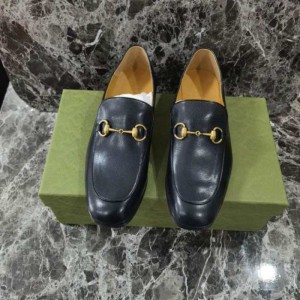 Zapatos de cuero para hombres Gucci