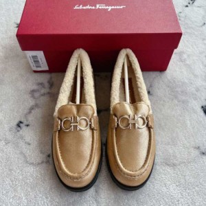 Zapatos planos para mujeres Ferragamo