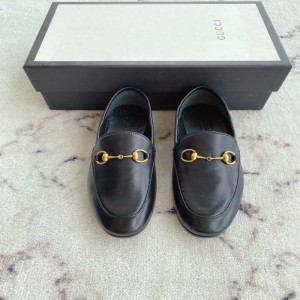 Zapatos de cuero para hombres Gucci